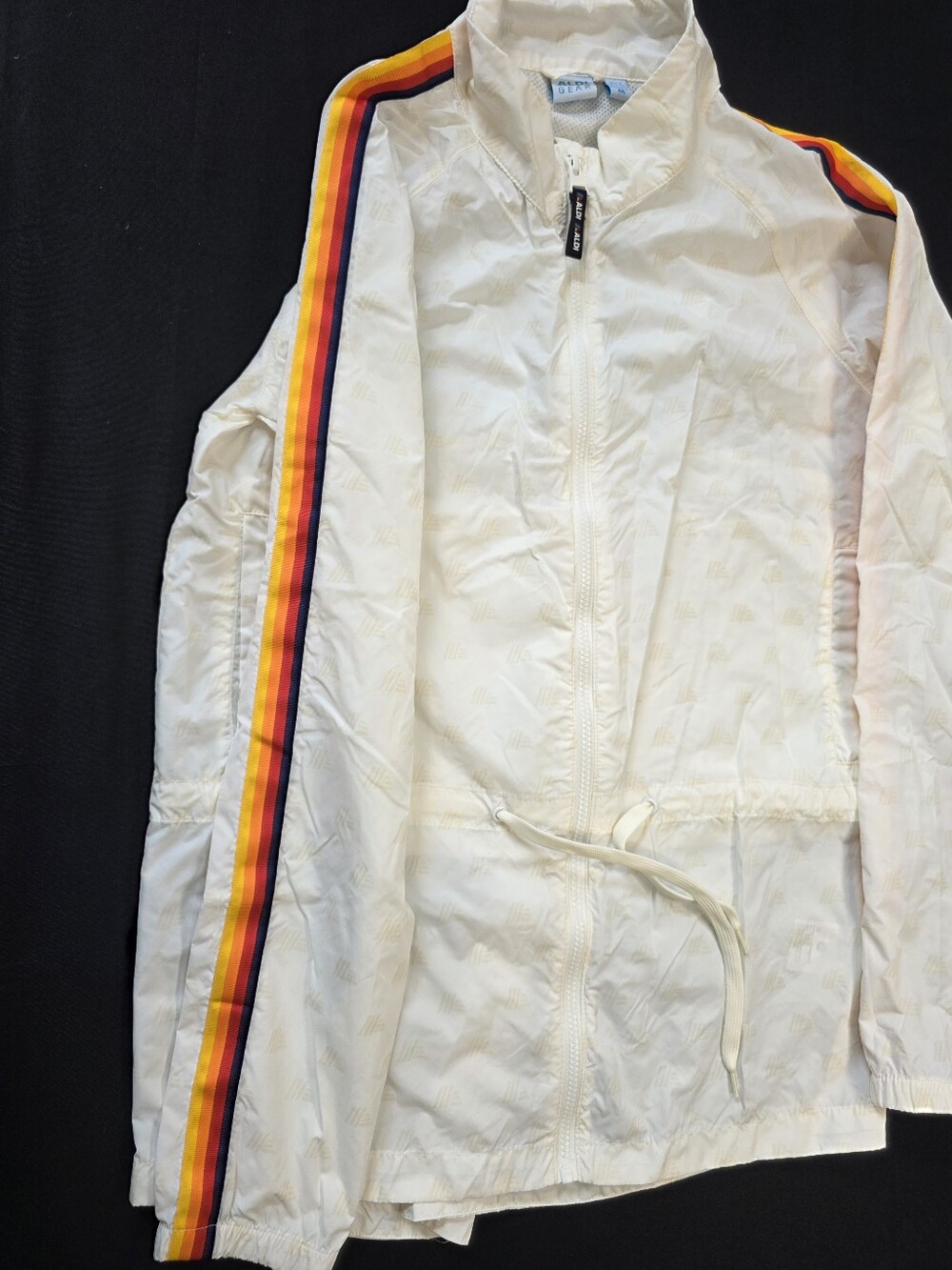 ALDI Gear Retro Rainbow Stripe Logo Windbreaker Jacket Medium